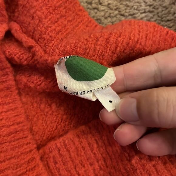 Anthropologie fuzzy sweater small - Picture 8 of 8